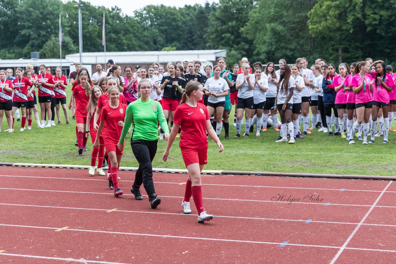 Bild 138 - Loewinnen Cup